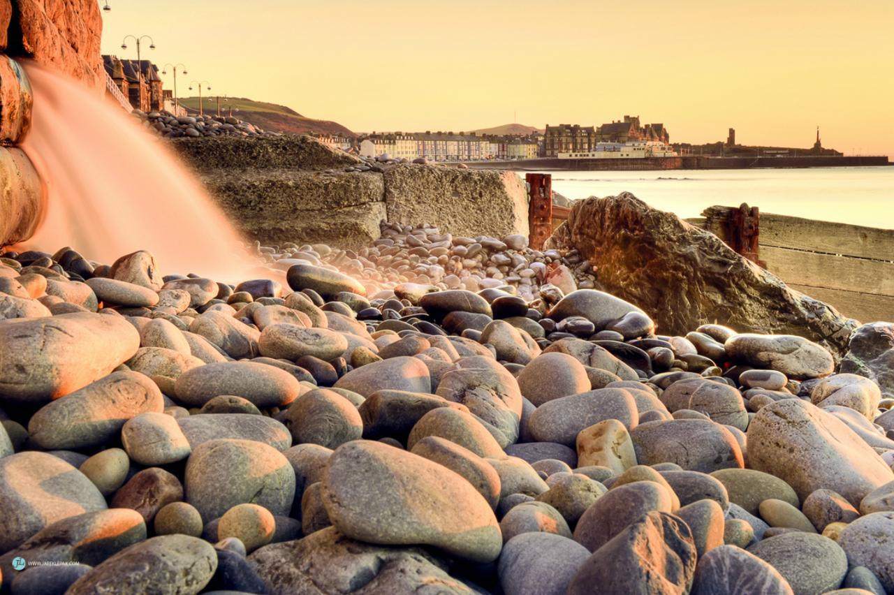 Queensbridge Hotel Aberystwyth Bagian luar foto